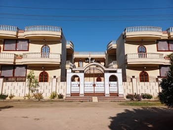 Mikhaila Guest House