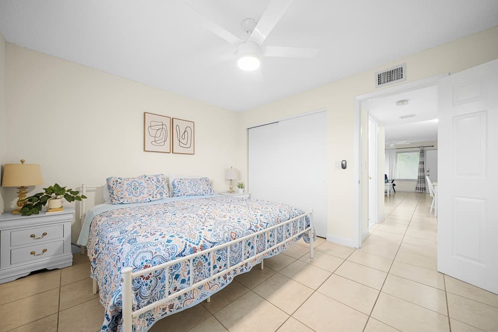 Riverwatch Apartments by Lowkl