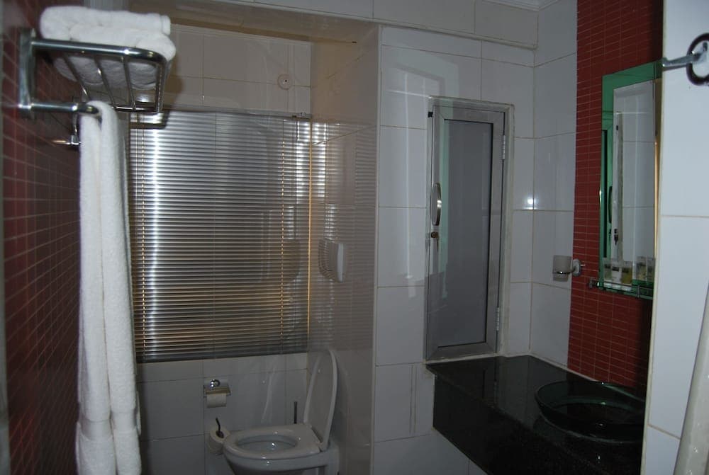 Beni Apartments & Suites