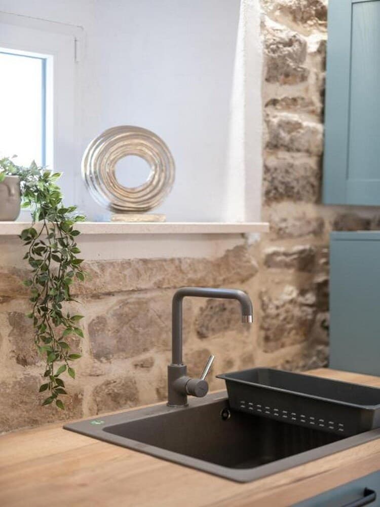 House of Nice Memories