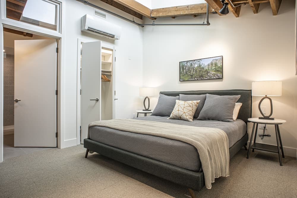 Elevation Lofts Hotel