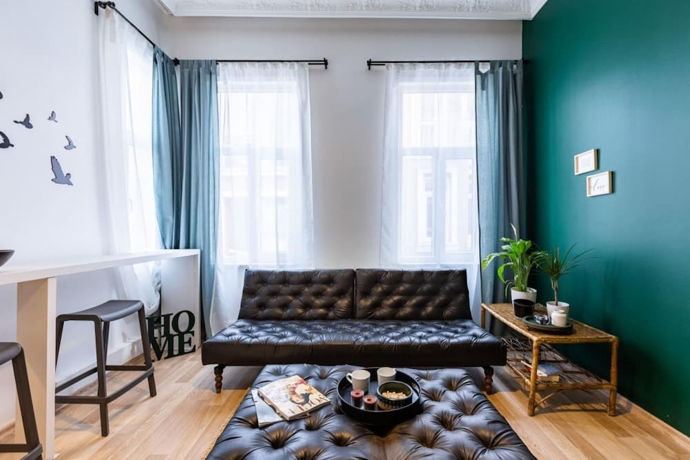 Stylish Flat 5 Min to Taksim Square in Beyoglu