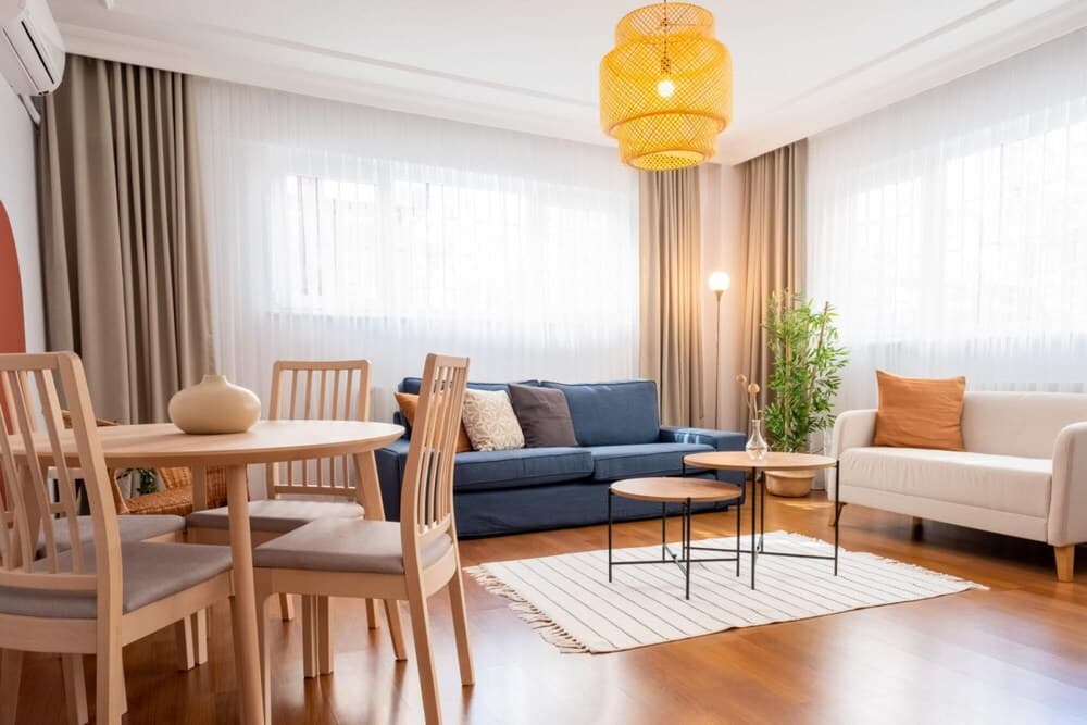 Fascinating Flat Near Popular Attractions in Sisli