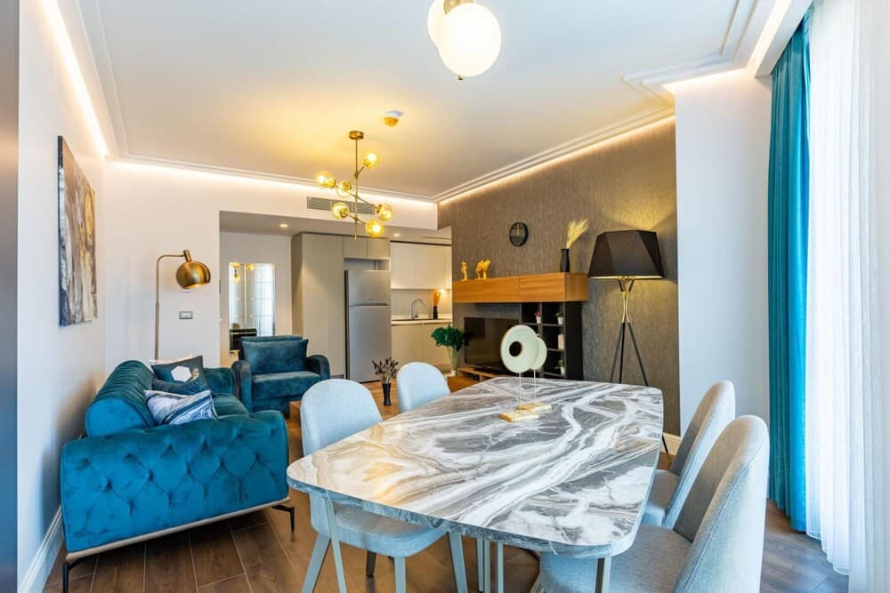 Stylish Flat Near Trendy Attractions in Beyoglu