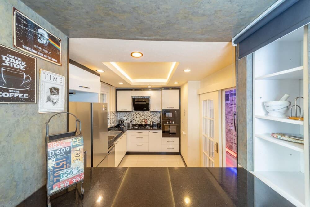 Stylish Duplex With Garden and Gazebo in Muratpasa