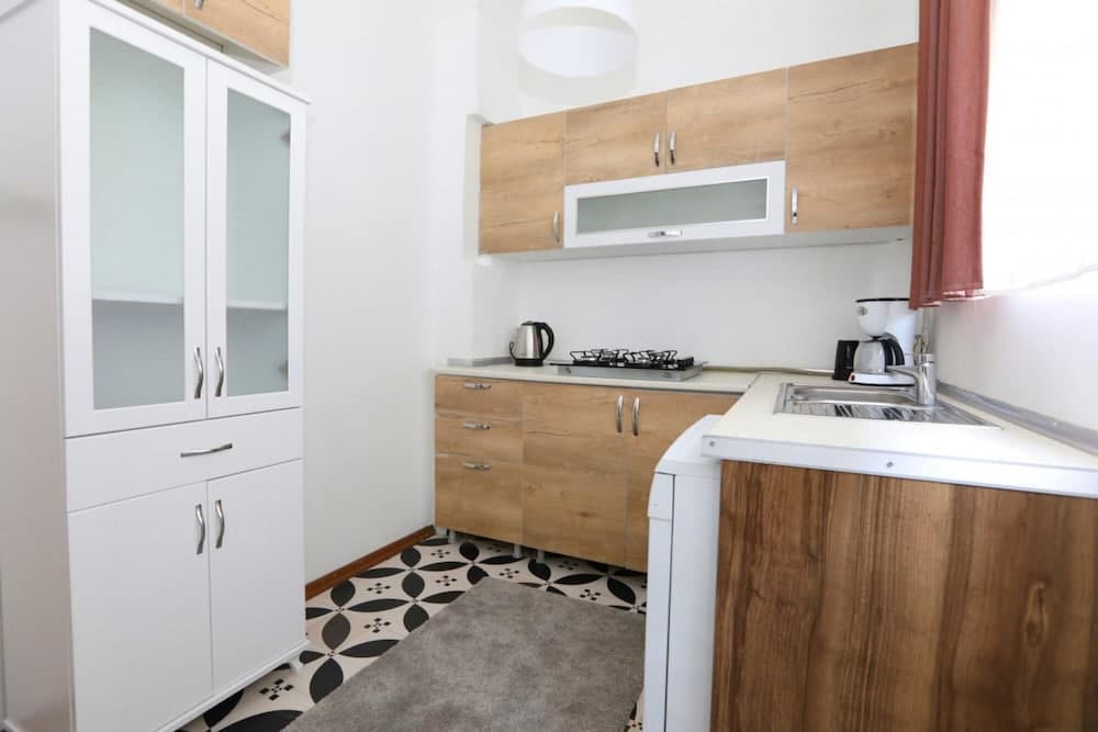 Amazing Flat Near Bagdat Street With Enticing Interior Design in Kadikoy