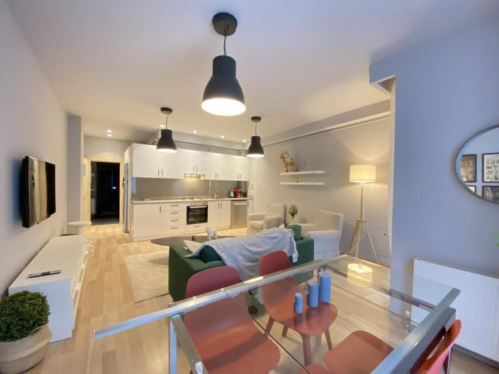 Missafir Dreamy and Central Flat in Besiktas