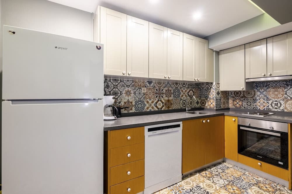 Missafir Flat With Superb Location in Nisantasi