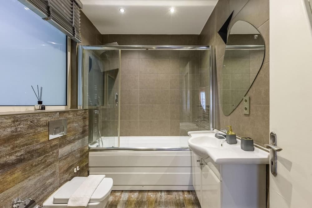 Comfy Flat Near Nisantasi and Taksim in Sisli