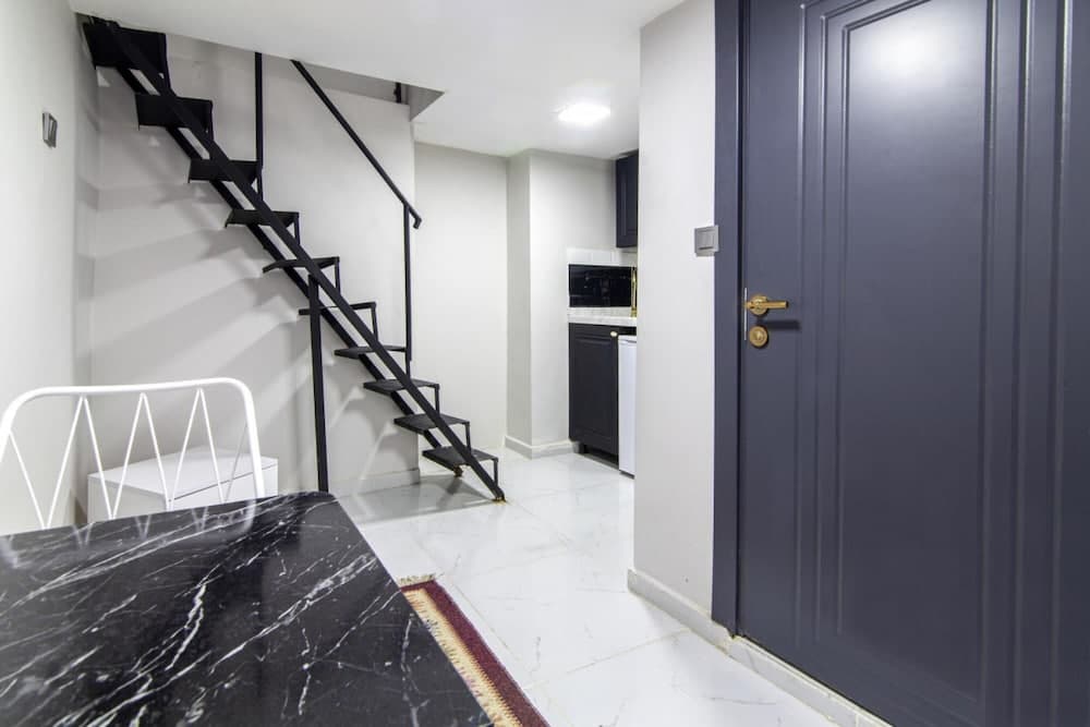Modern Flat in the Heart of Beyoglu