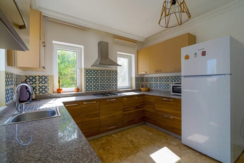 P2122 in Antalya With 4 Bedrooms and 4 5 Bathrooms