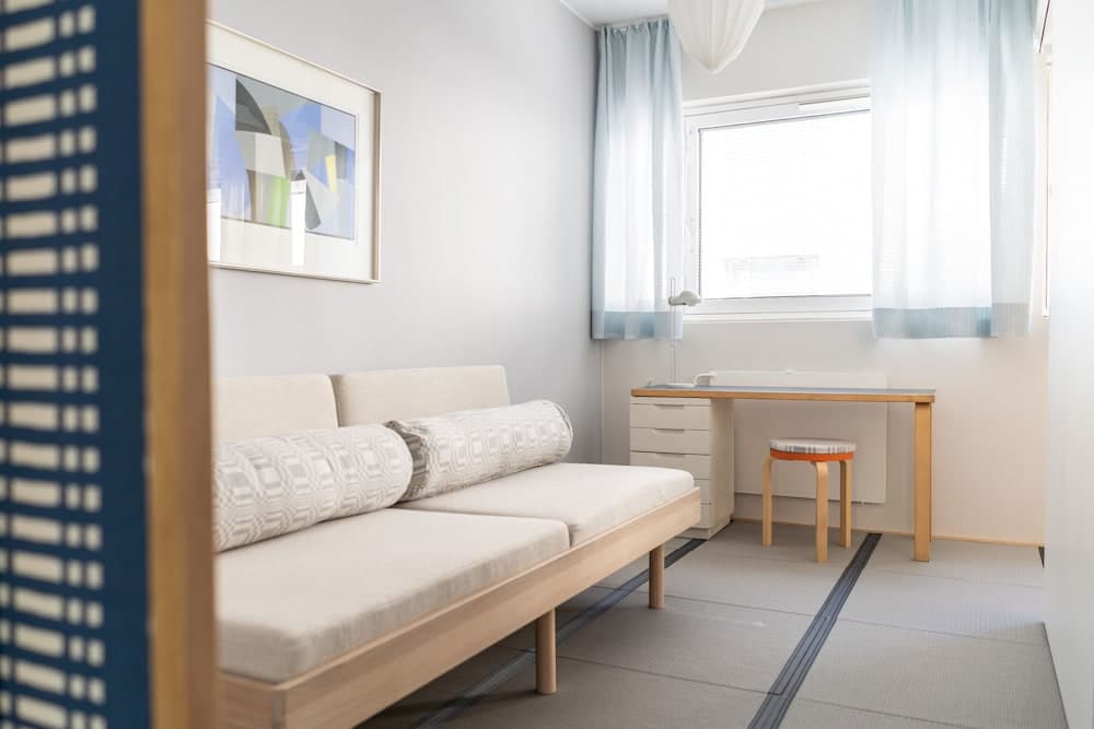 Helsinki home by Johanna Gullichsen