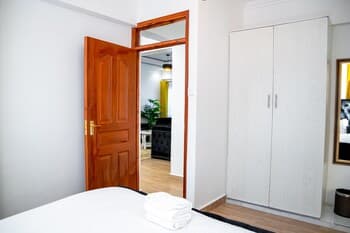 Santorina Home Suites