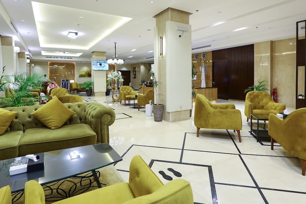 Lotaz Hotel Suites - Al Salamah