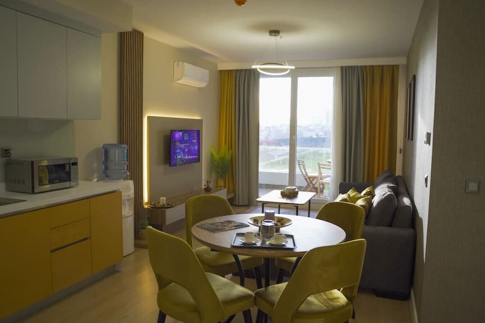 Exclusive1 1apartment With Terrace - Core Living