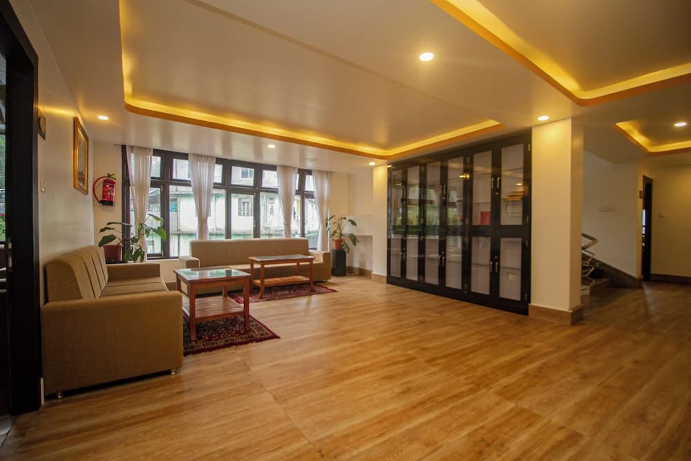 Hotel Samlhen By Apsara Group of Hotels