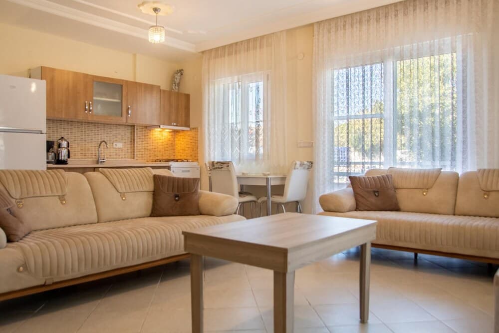 Lovely Flat With Balcony in Cesme Close to Sea