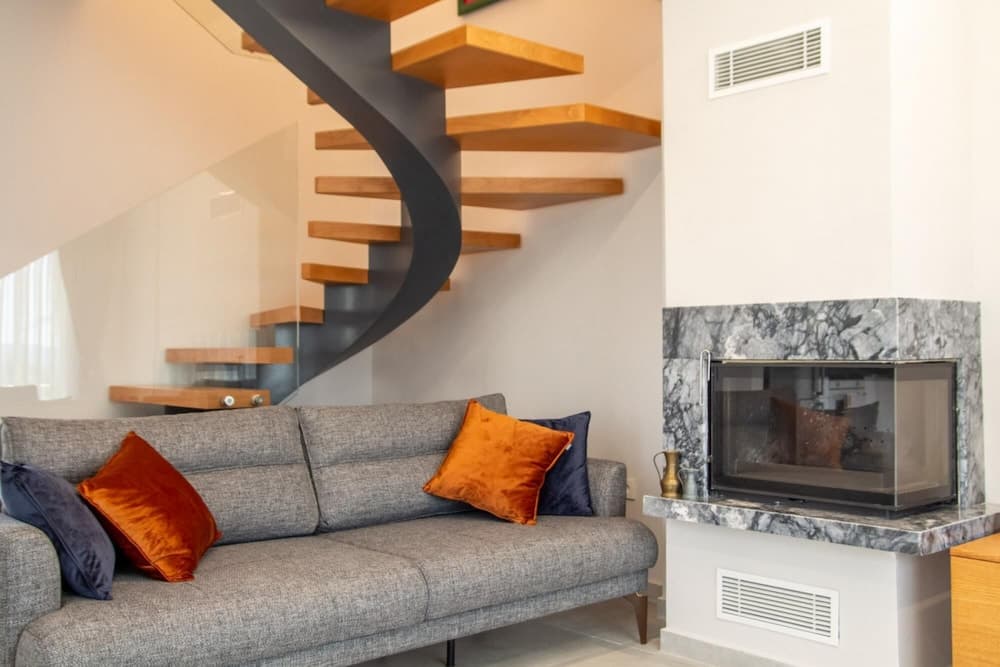 Lovely Villa With Private Pool in Alacati Cesme