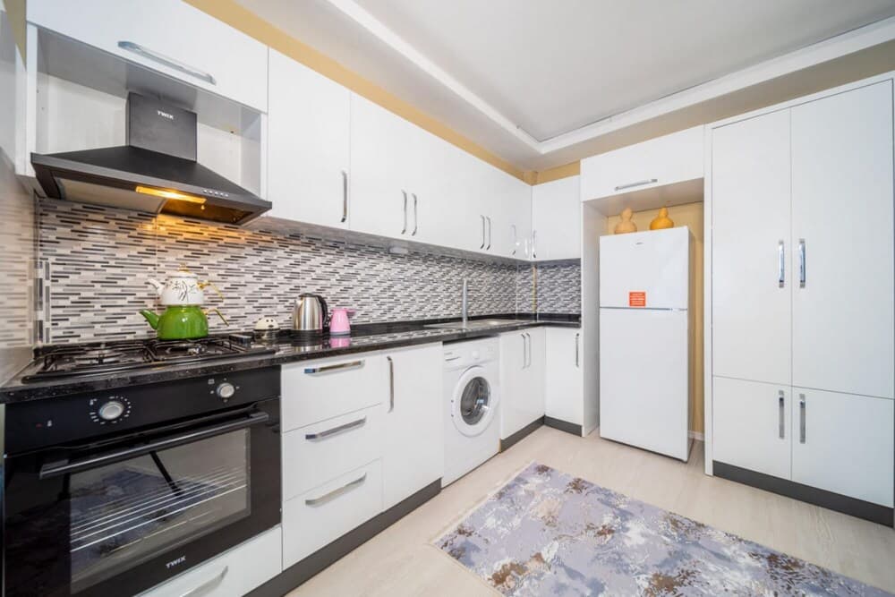 Business-friendly Flat Close to Beach in Konyaalti