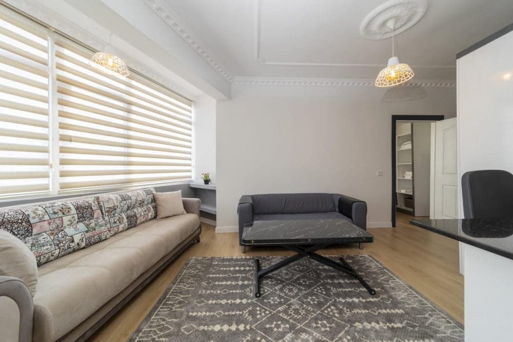 Refreshing Flat Close to Kaleici in Muratpasa