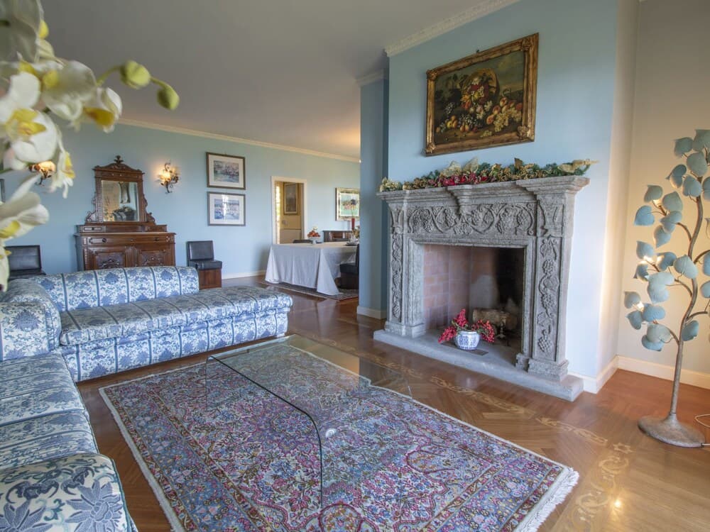 Nicoletta San Lorenzo Nuovo