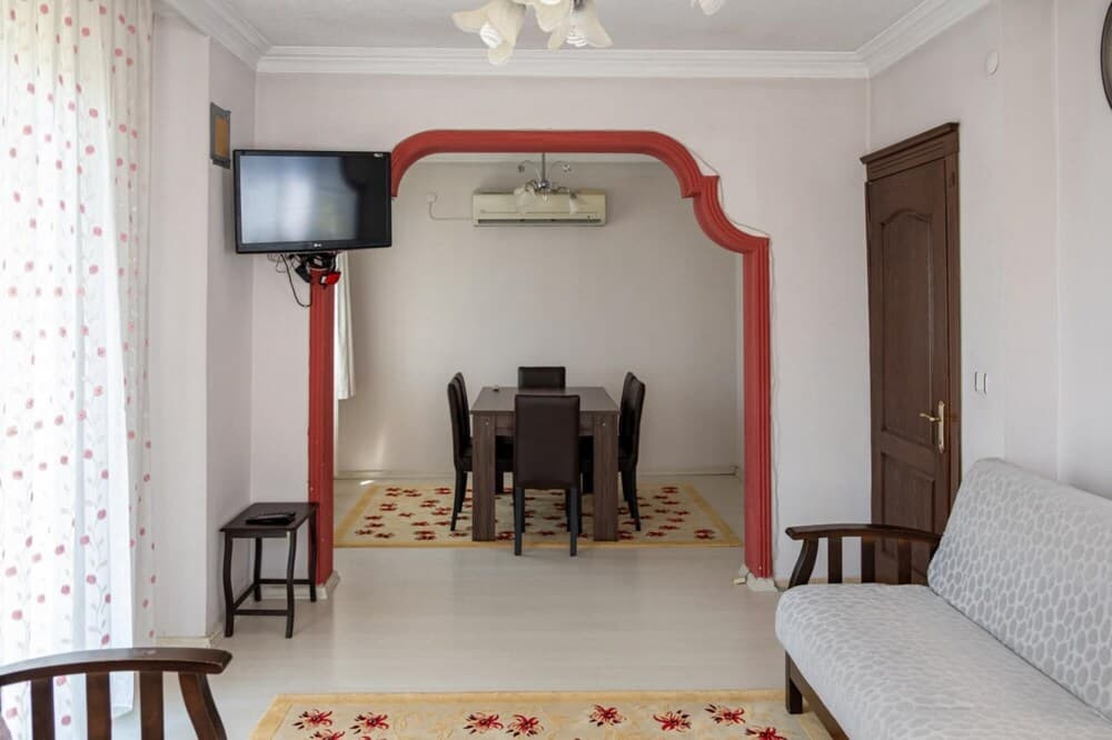 Cozy House Surrounded by Nature in Marmaris