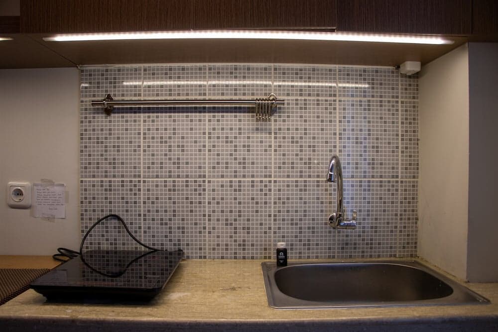 Modern And Classic 1Br At Evenciio Apartment