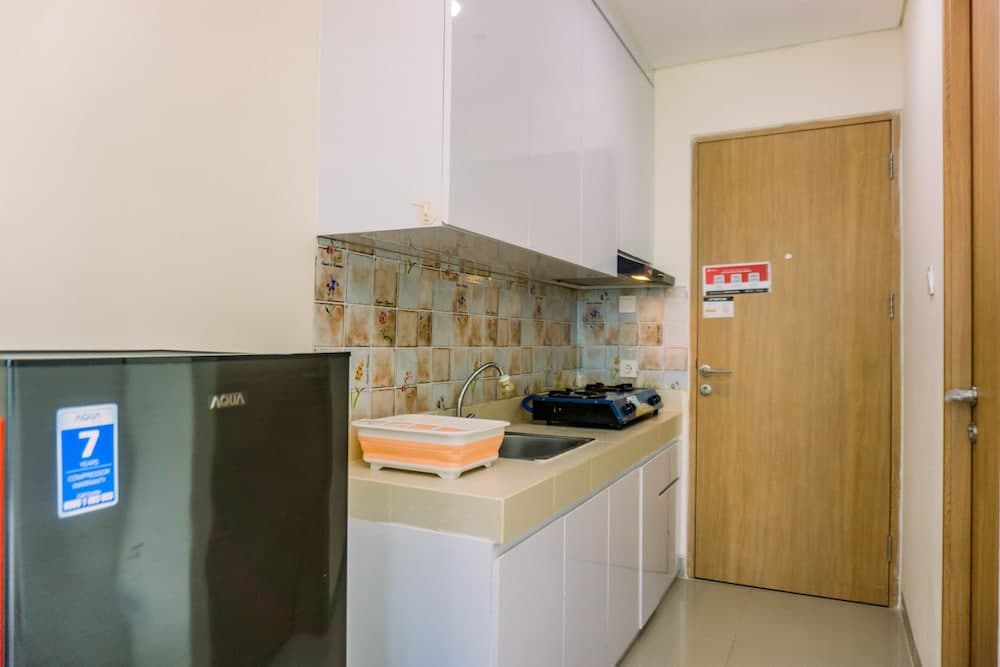 Comfort And Simply Look Studio Room Apartment At B Residence