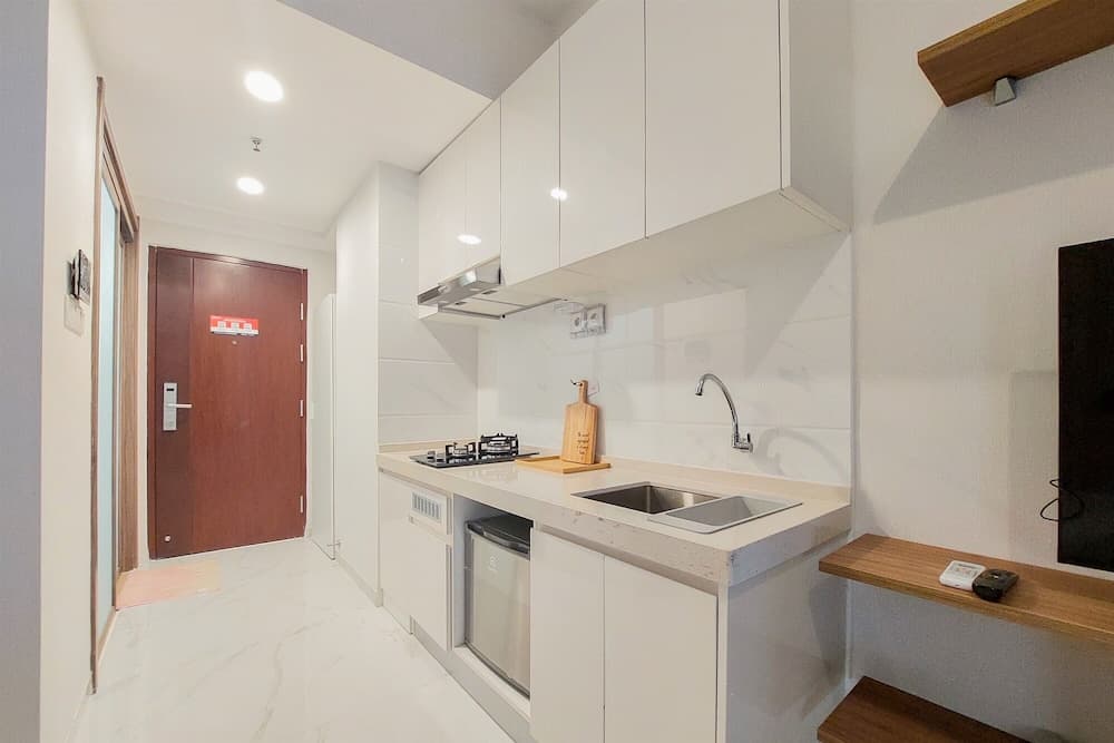 Well Designed And Elegant Studio At Sky House Bsd Apartment