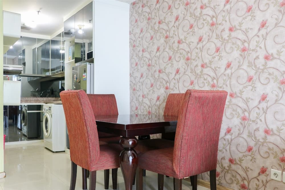 Elegant And Comfortable 1Br Apartment Casa Grande Residence