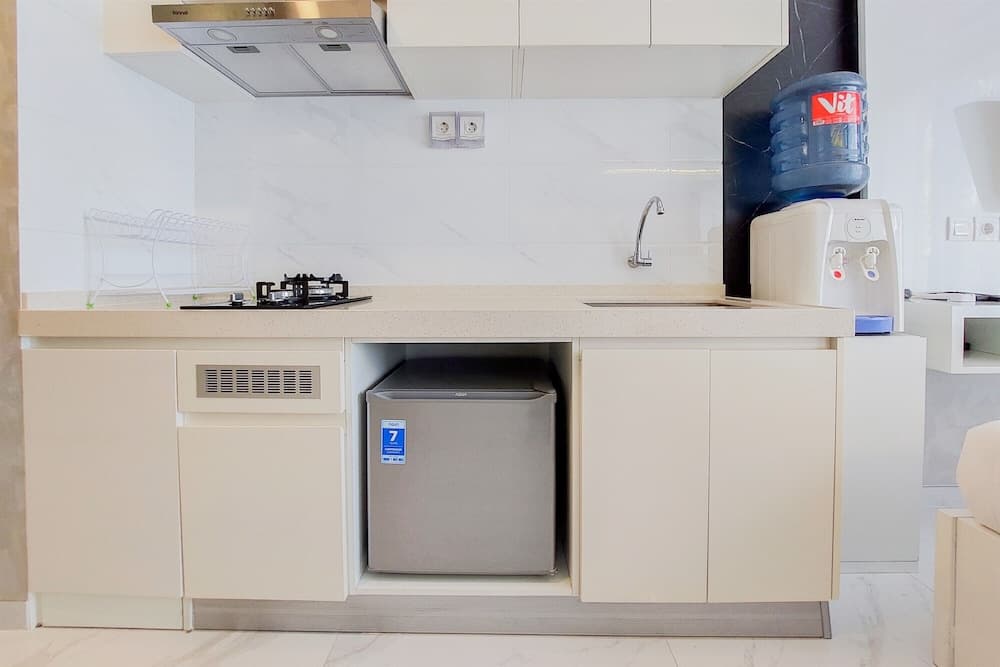 Simply And Restful Studio Apartment At Sky House Bsd