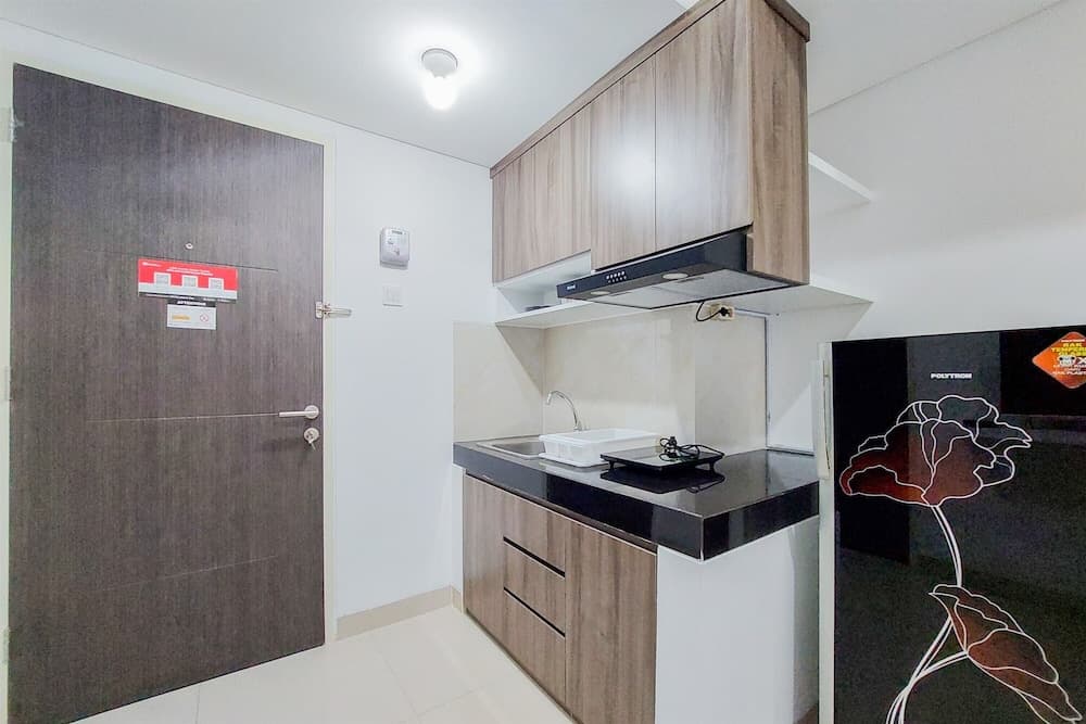 Luxurious 2Br At Serpong Garden Apartment