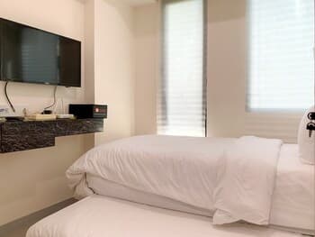 New Furnished And Simply Studio At Osaka Riverview Pik 2 Apartment