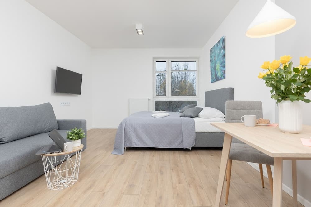 Studio Nocznickiego 4 Guests by Renters