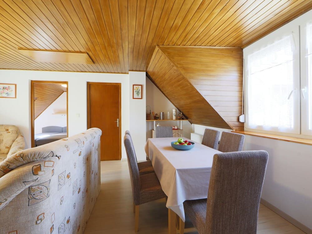 Moni 2 Balatonszemes