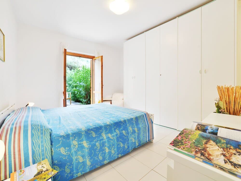 Cala Rossa Nisporto in Nisporto