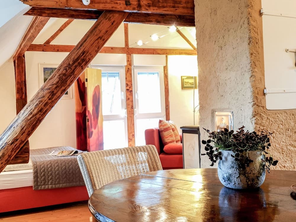 Eulenhaus Ediger-eller