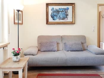 Isabelle Ediger-eller