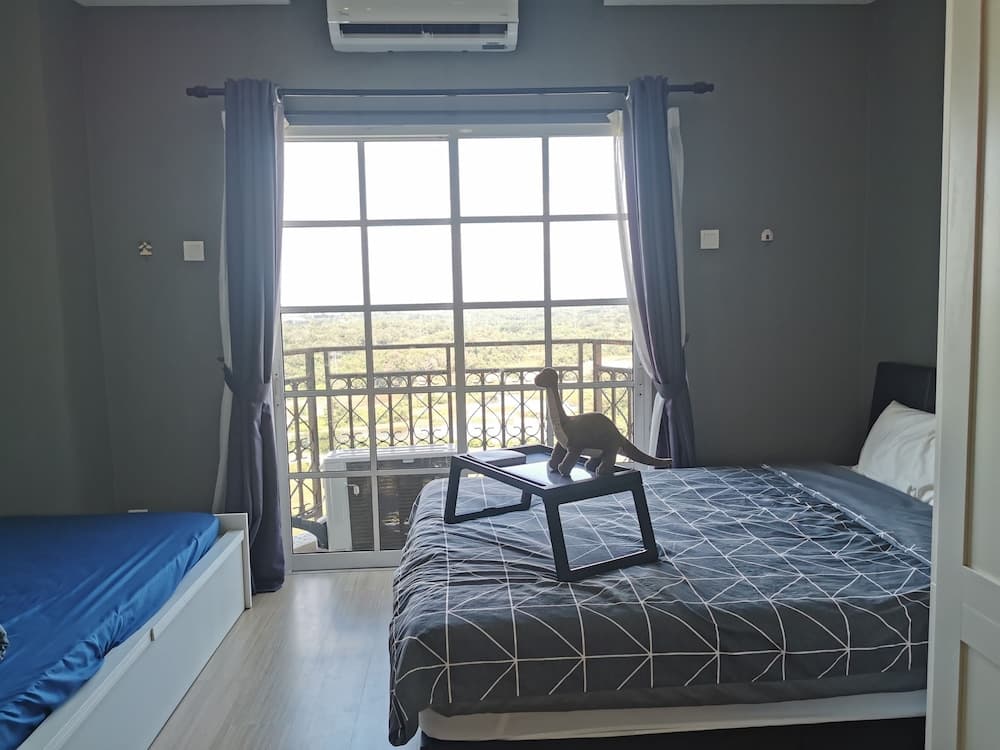 Kampar Champs Elysees 4pax Homestay