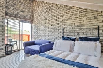 Fairview Crescent 03 by CTHA