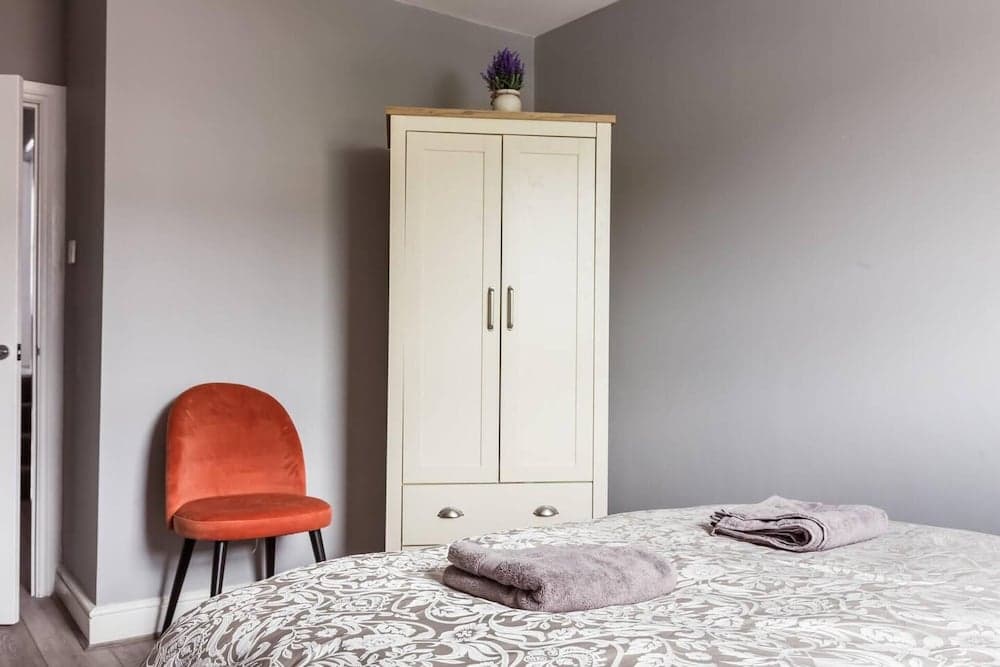 North Central London House/ Sleeps8/garden/wifi