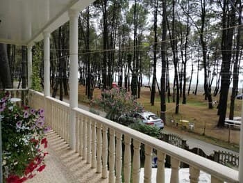 Il Piccolo Paradise, the Italian Haven in Black Se