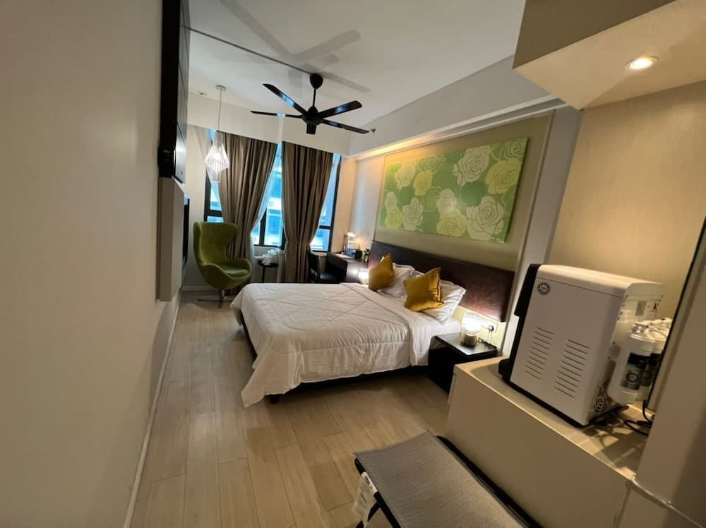 Centrestage Suite By VP