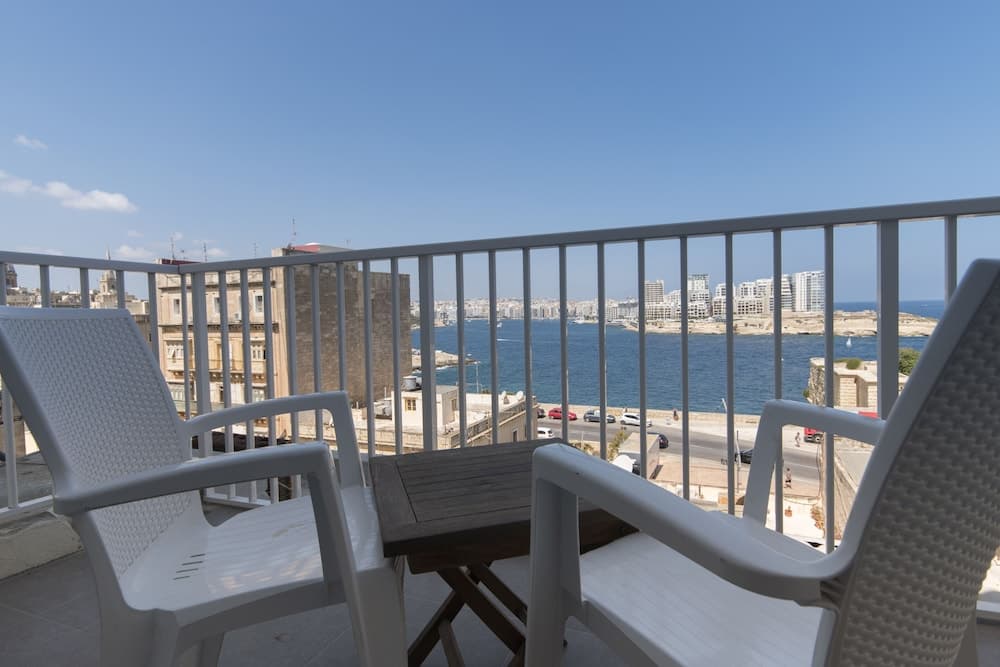 Vallettastay Harbor Gem 2 bedroom