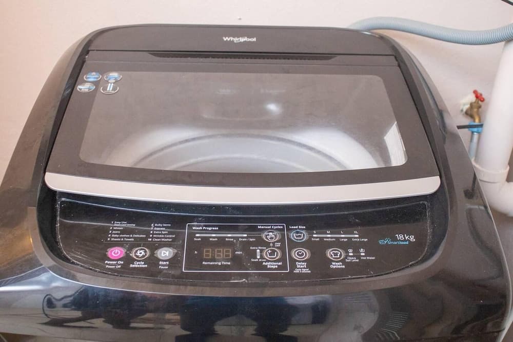 Amazing 2 Bedroom apt 1 Warm, Cosy, Comfortable