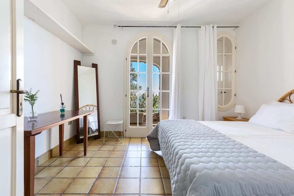 2750 Villa Petra by Barbarhouse