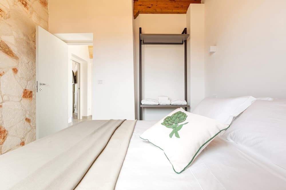 2475 Villa Pietra del Sole by Perle di Puglia