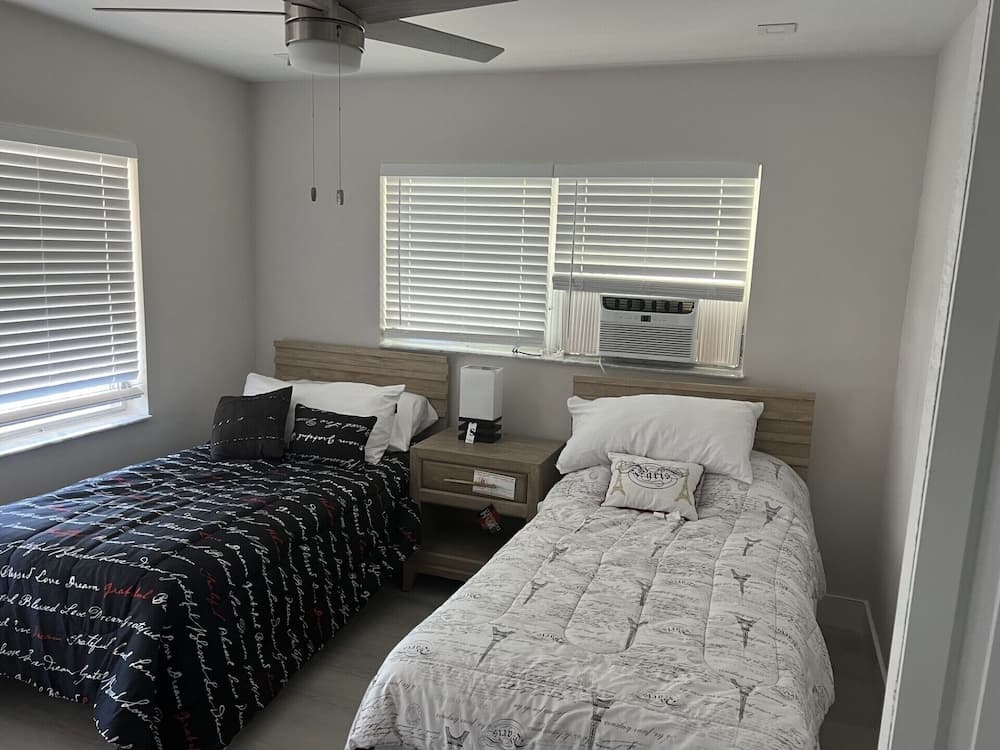 Sea Echo Apartment Motel