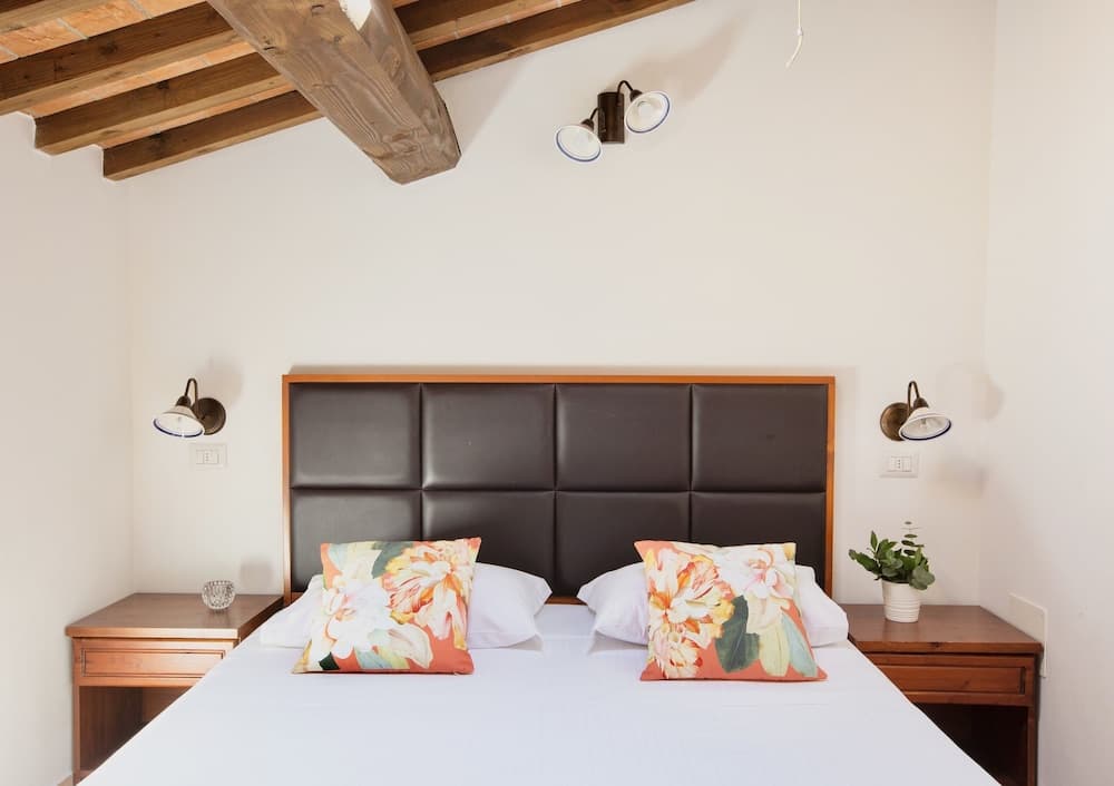 Residence con piscina a Vada A.C WIFI