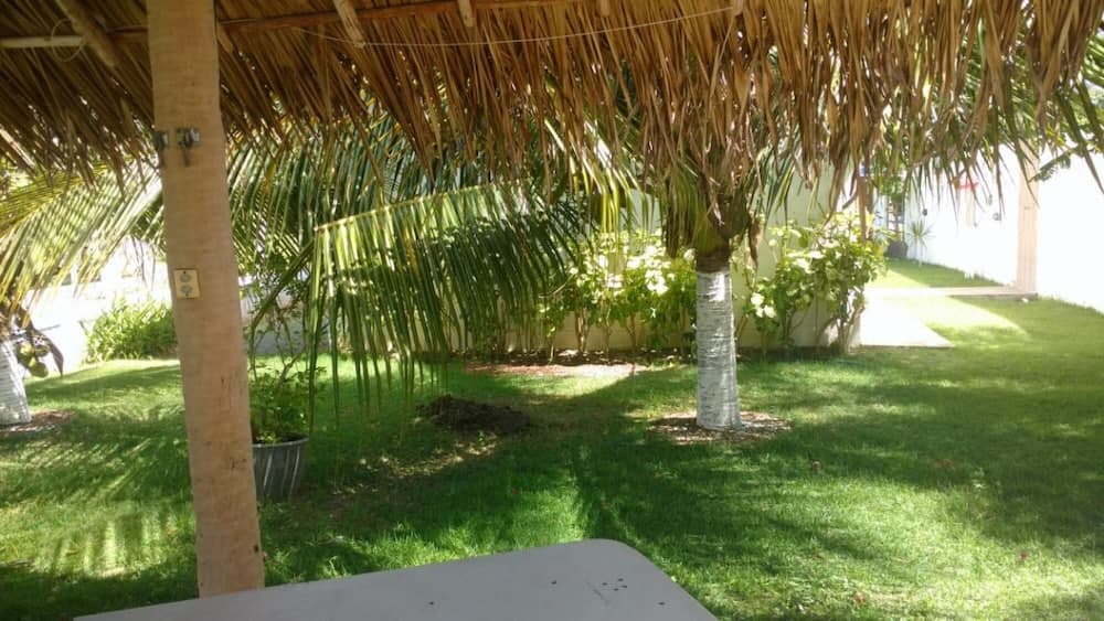 Casa Linda na Praia do Riacho com Churrasqueira